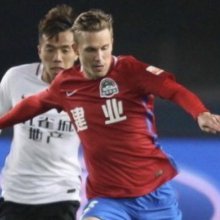 Dočkalova bezbranková premiéra