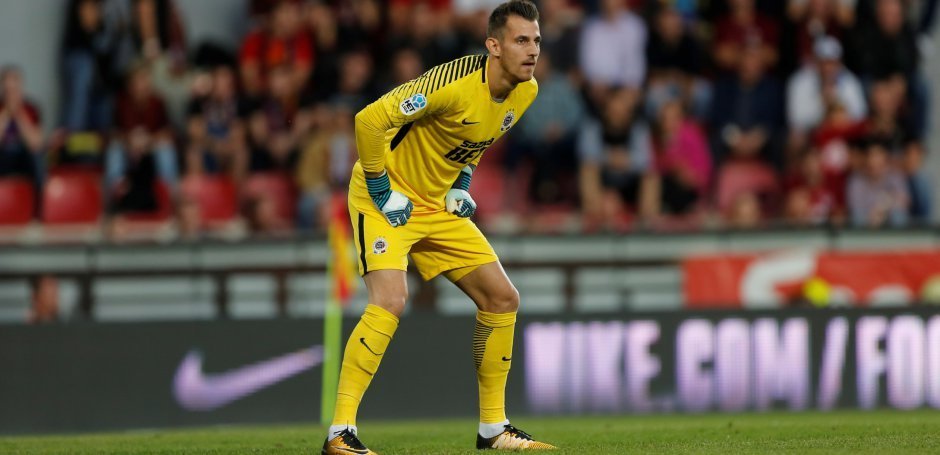 Brankář Dúbravka na Old Trafford!