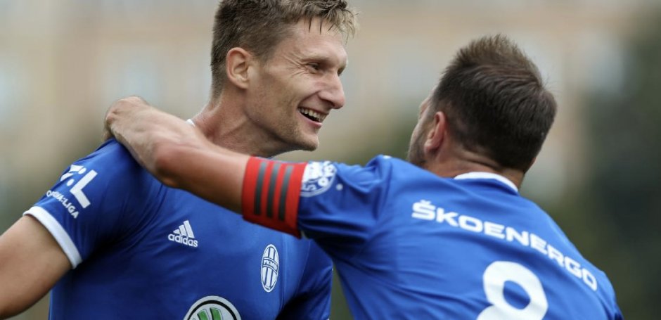 Škoda už v závěsu za legendami
